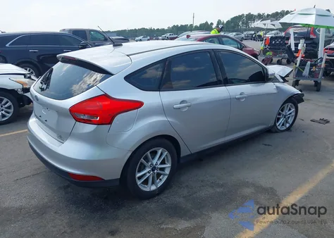 2015 Ford Focus Se z USA, uszkodzony, nr VIN 1FADP3K21FL273104